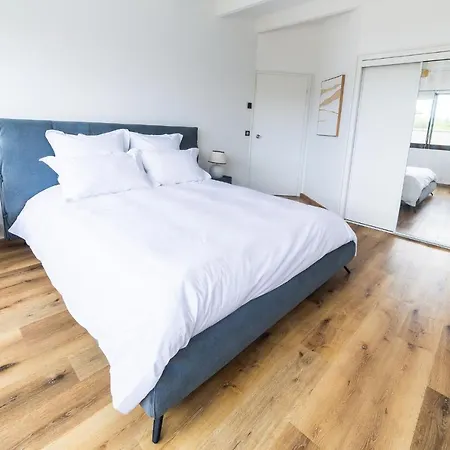 Wine & Roses * Libourne