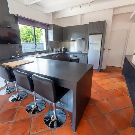 Wine & Roses Libourne